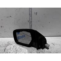 Mitsubishi Outlander Left Door Mirror ZF 12/2002-10/2006