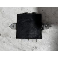 Toyota Landcruiser Antenna Relay UZJ100 04/1998-10/2007