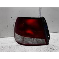 Hyundai Accent Left Tail Light LC 06/2000-02/2003