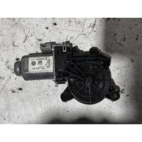 Volkswagen UP! Right Front Window Regulator Motor 12/2011-12/2014