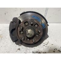 Toyota Hiace Right Front Hub Assembly RZH 103 11/89-12/04