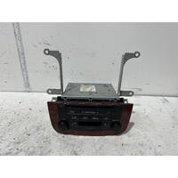 Toyota Kluger CD Player / Tape Deck MCU28 01/2001-04/2007