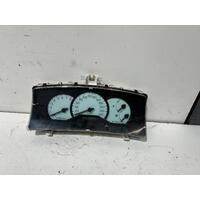 Toyota Corolla Instrument Cluster ZZE122 12/2001-06/2007