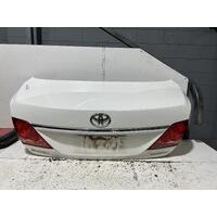 Toyota Aurion Bootlid with Lock Mechanism GSV40 10/2006-08/2009