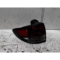 Toyota Estima Left Tail Light ACR30 2003-2006