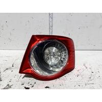 Volkswagen Jetta Right Tail Light 1KM 02/2006-07/2011