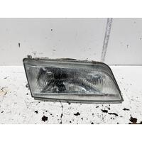 Nissan Maxima Right Head Light A32 02/1995-11/1999