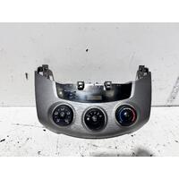 Toyota RAV4 Heater Controls ACA33 11/2005-11/2012