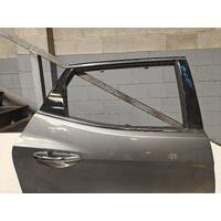 Hyundai Santa Fe Right Rear Door Glass DM 06/2012-02/2018