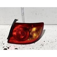 Hyundai Elantra Right Tail Light XD 11/2000-09/2003