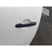 Toyota Hilux Left Rear Outer Door Handle KUN26 03/2005-08/2015