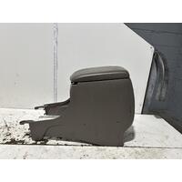 Toyota Prado Centre Console GRJ120 02/2003-10/2009