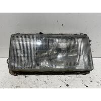 Mercedes 280 Right Headlight 75-86 