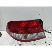 Toyota AVALON Left Taillight MCX10 10/03-06/05 