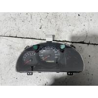 Toyota Kluger Instrument Cluster MCU28 01/2001-04/2007