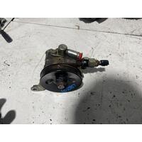 Toyota Kluger Steering Pump MCU28 01/2001-04/2007