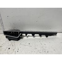 Toyota COROLLA Left Dash Vent ZWE211 07/18-2024