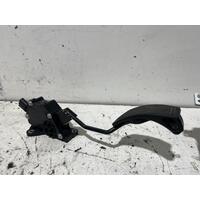 Toyota COROLLA Pedal ZRE152 Accelerator 03/07-12/13 