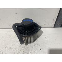 Mitsubishi Triton Heater Fan Motor MN 08/2009-04/2015