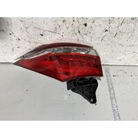 Toyota Corolla Left Tail Light ZRE172 12/2013-10/2016