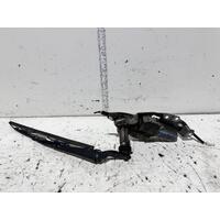 Toyota Hiace Tailgate Wiper Motor TRH201 03/2005-04/2019