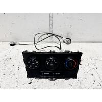 Toyota Corolla Heater Controls ZRE152 03/2007-09/2012