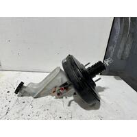 Hyundai i30 Brake Booster with Master Cylinder GD 03/2012-02/2017