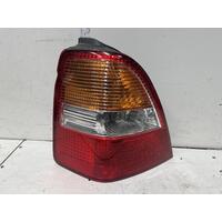 Honda ODYSSEY Left Taillight RA 04/00-01/02 