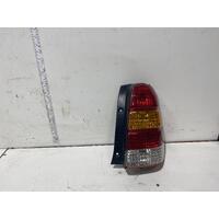 Ford Escape Right Tail Light ZB 02/2001-05/2006