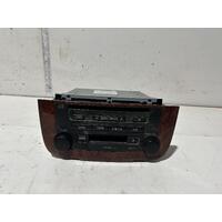 Toyota Kluger CD Player / Tape Deck Head Unit MCU28 01/2001-04/2007