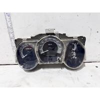 Toyota Hilux Instrument Cluster GGN15 02/2005-06/2011