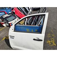 Toyota Hilux Left Front Door Glass TGN16 03/2005-08/2015