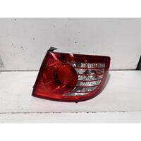 Hyundai Elantra Right Tail Light XD 10/2003-07/2006