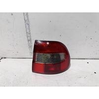 Volvo S40 Right Tail Light SE 03/1997-07/2000