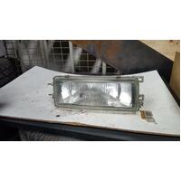 Nissan Pintara Right Head Light U12 11/1989-04/1993