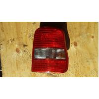 Kia Carnival KV SII Right Tail Light 07/2002-09/2006