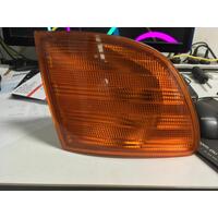 Mercedes Vito Right Corner Light 02/1998-12/2004