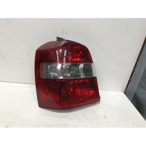 Toyota Kluger Left Tail Light MCU28 01/2001-04/2007