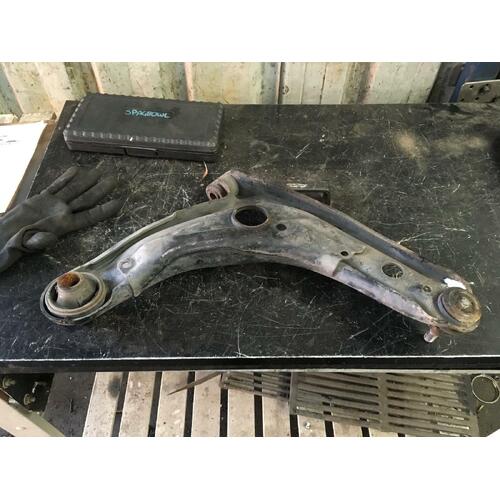 Toyota Yaris Left Front Lower Control Arm NCP90 10/2005-06/2016