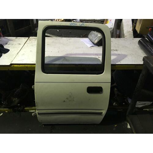 Toyota Hilux Left Rear Door Glass LN167 09/1997-10/2001