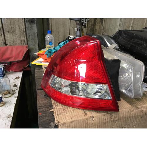 Holden Commodore Left Tail Light VZ 08/2004-06/2006