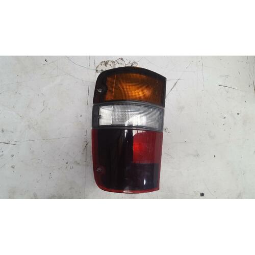 Holden Jackaroo Left Tail Light L8 02/1998-12/2003