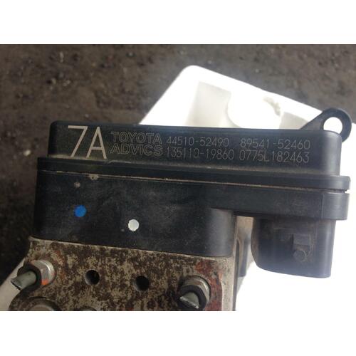 Toyota Yaris ABS Module NCP90 10/2005-08/2008