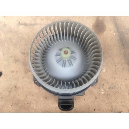 Toyota Tarago Heater Fan Motor ACR50 03/2006-10/2019