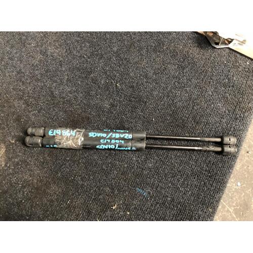 Toyota Camry Tailgate Struts MCV20 08/1997-08/2002