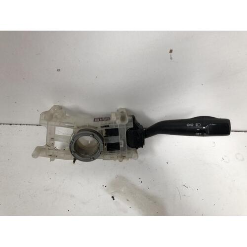 Toyota RAV4 Flasher Switch SXA11 10/1997-06/2000