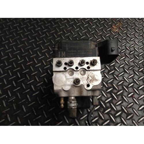 Lexus IS200 ABS Module GXE10 01/1998-10/2005