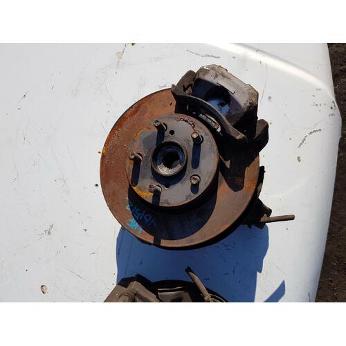 Toyota Prius Left Front Hub NHW20 10/03-04/09