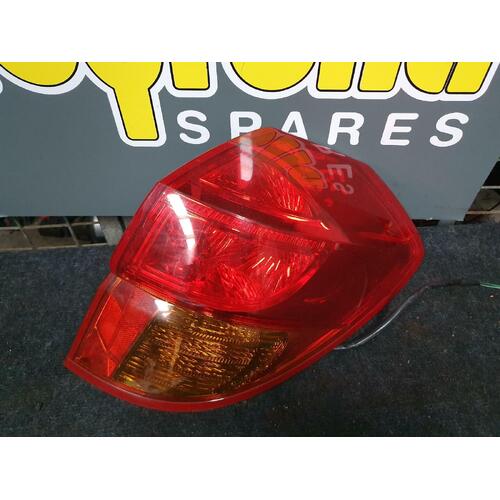 Subaru Liberty Right Tail Light 4th Gen Wagon 09/03-08/06