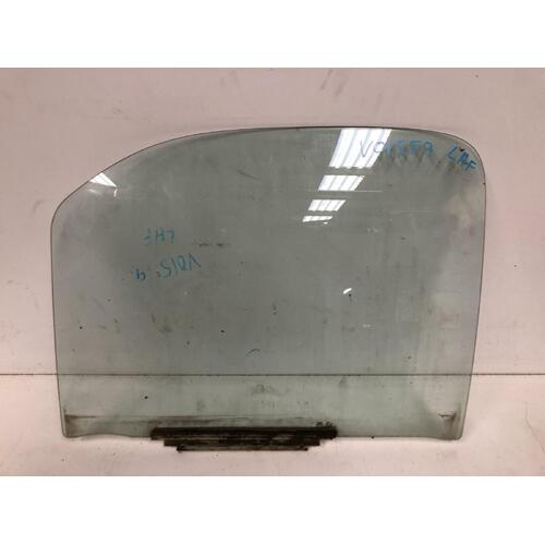 Toyota Hilux Left Front Door Glass LN167 09/1997-02/2005